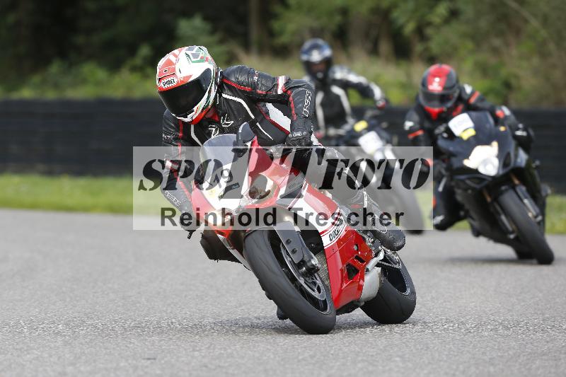 /53 16.09.2025 Track Day Domi Aegerter ADR/Gruppe gelb/19